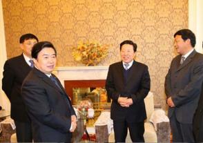 2009年11月10日，时任全国政协副主席、中国文学艺术界联合会主席孙家正在中华缘文化论坛上。